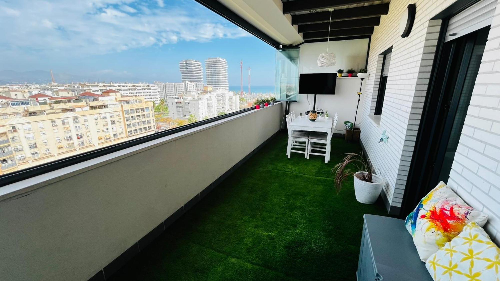 말라가 Atico Con Piscina Y Vistas Al Mar Habitat Litoral 아파트 외부 사진