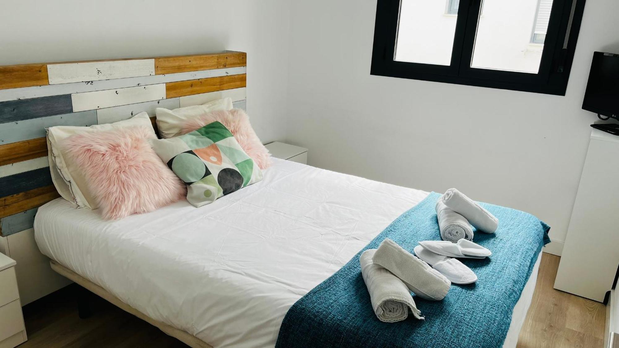 말라가 Atico Con Piscina Y Vistas Al Mar Habitat Litoral 아파트 외부 사진